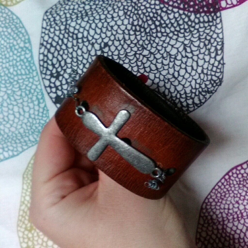 Rustic Worn Brown Leather Adjustable Snap Silver … - image 1